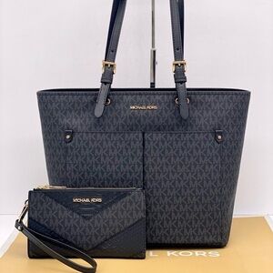 Michael Kors Jet Set Medium Pocket Shoulder Tote Bag And DoubleZip Wallet Set